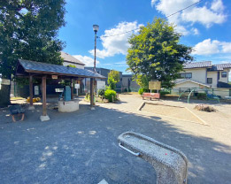 西町つつじ公園