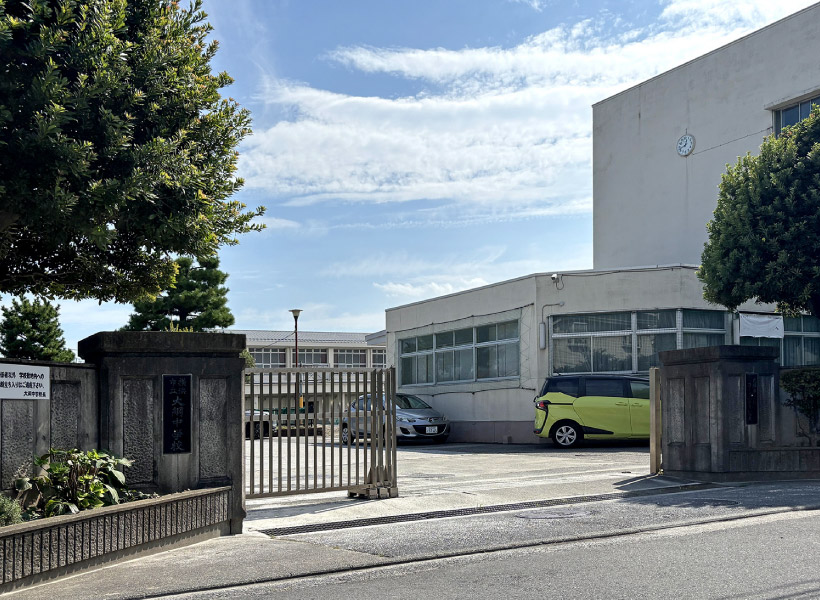 横浜市立大綱中学校